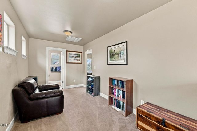 63119 NE De Haviland Street, Bend, OR 97701