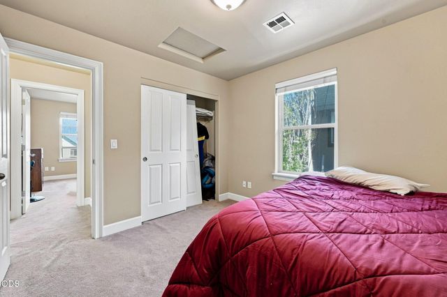 63119 NE De Haviland Street, Bend, OR 97701