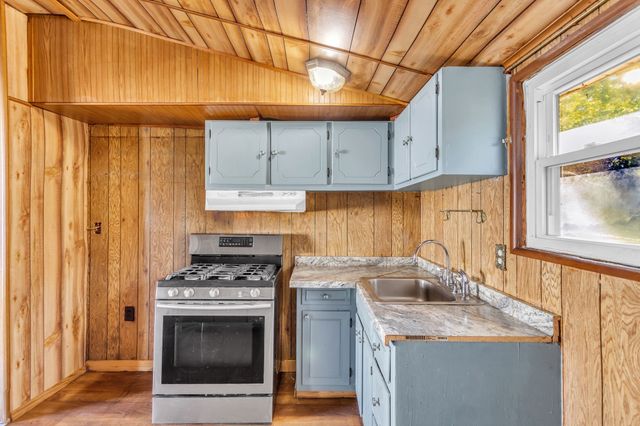 501 W 4th St, Columbia, TN 38401