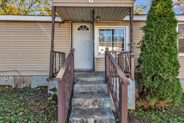 501 W 4th St, Columbia, TN 38401