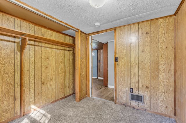 501 W 4th St, Columbia, TN 38401