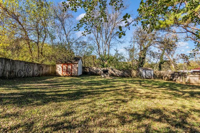 501 W 4th St, Columbia, TN 38401