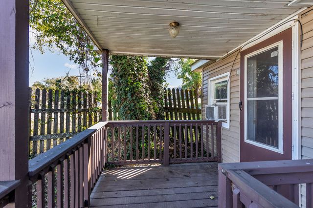 501 W 4th St, Columbia, TN 38401