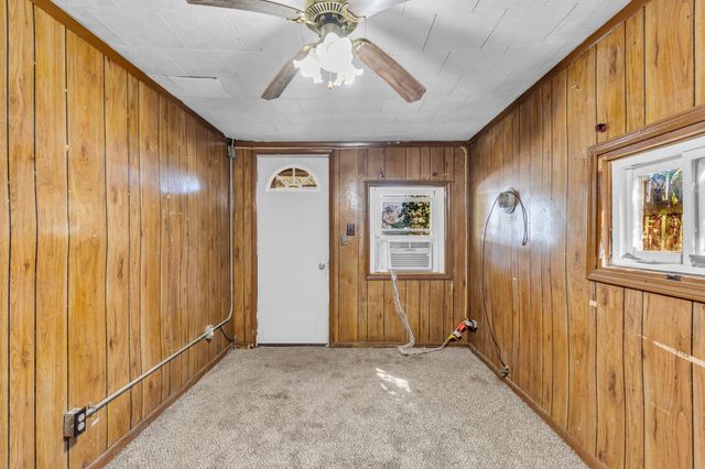 501 W 4th St, Columbia, TN 38401