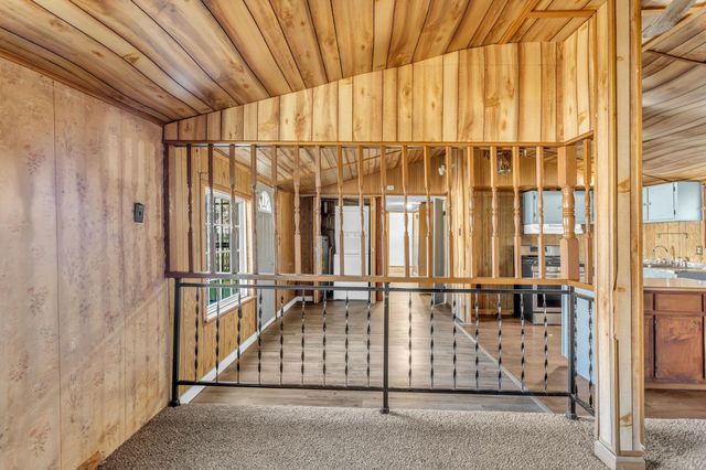 501 W 4th St, Columbia, TN 38401