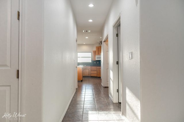 1118 Ashford Drive, San Angelo, TX 76901