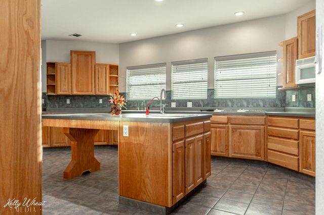 1118 Ashford Drive, San Angelo, TX 76901