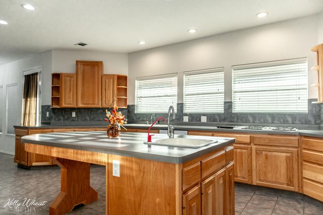 1118 Ashford Drive, San Angelo, TX 76901