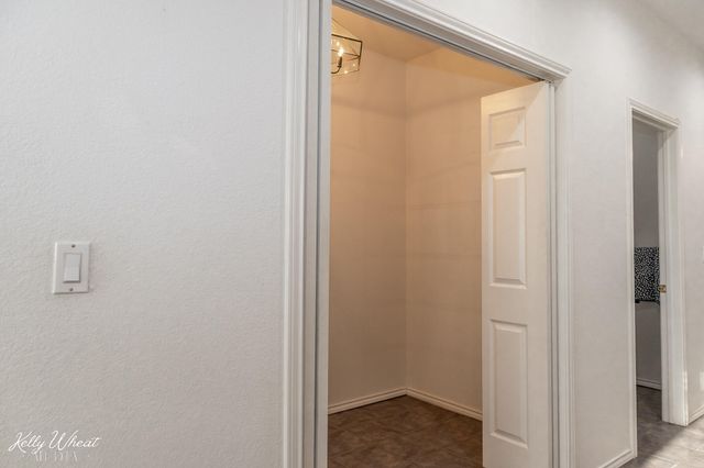 1118 Ashford Drive, San Angelo, TX 76901