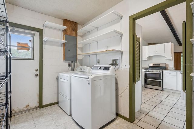 216 TOLLGATE TRAIL, Longwood, FL 32750