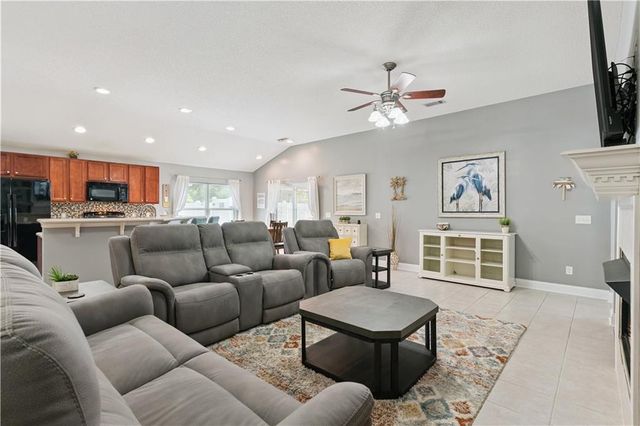 269 Long Way S, Brunswick, GA 31523