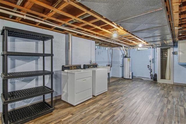 404 W MacArthur Avenue, Eau Claire, WI 54701