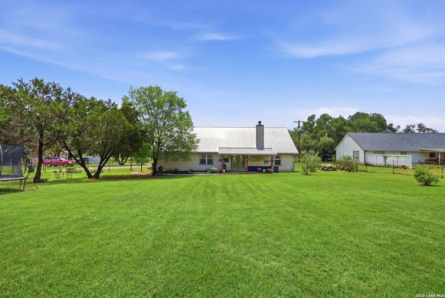 4875 Spreading Oak, Bulverde, TX 78163