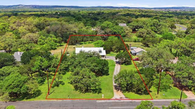 4875 Spreading Oak, Bulverde, TX 78163