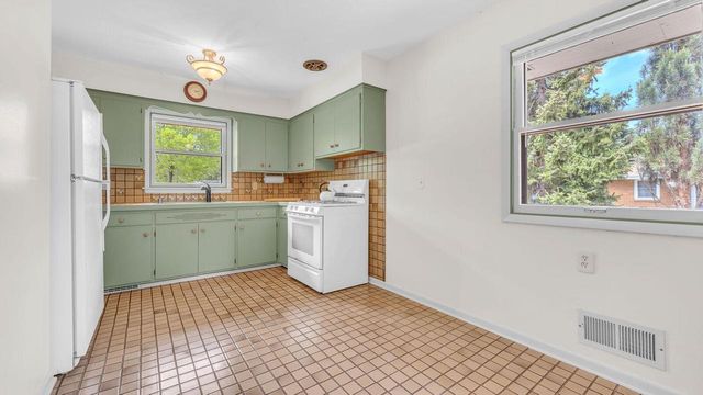 85 S Reserve AVENUE, Fond Du Lac, WI 54935