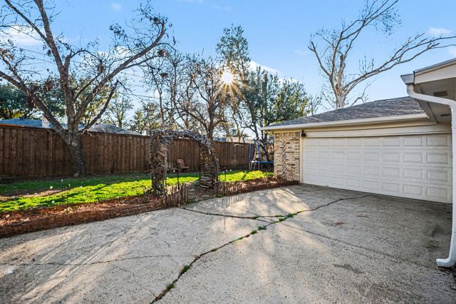 627 Opal Lane, Richardson, TX 75080