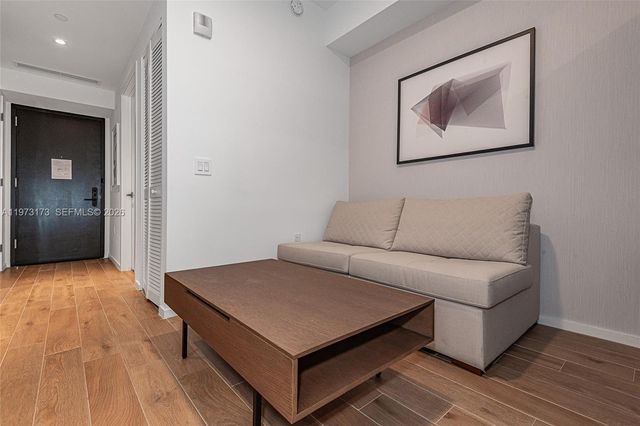 398 NE 5th Street 4512, Miami, FL 33132