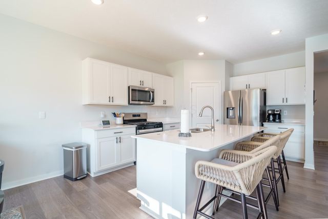 834 Allegro Drive, Reynoldsburg, OH 43068