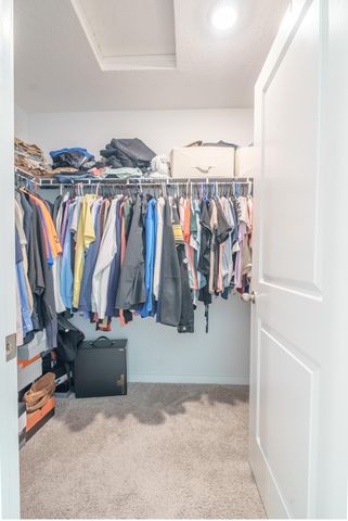 834 Allegro Drive, Reynoldsburg, OH 43068
