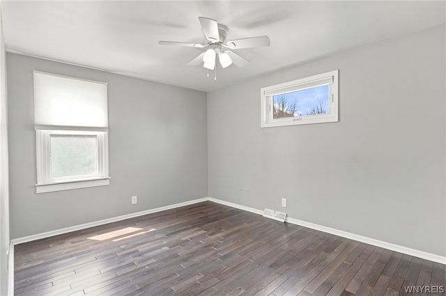 20 Leni Lane, Cheektowaga, NY 14225