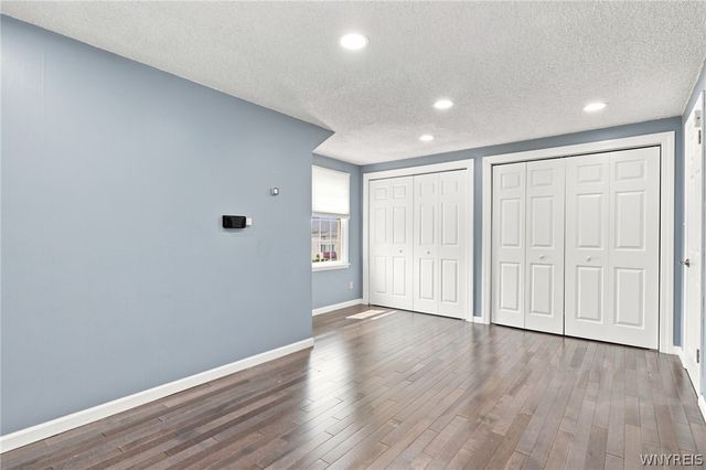 20 Leni Lane, Cheektowaga, NY 14225