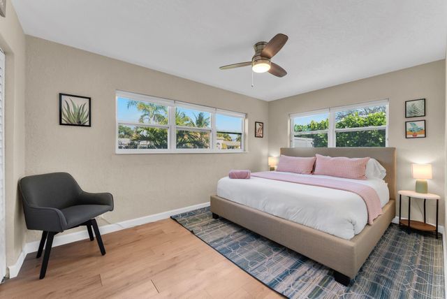 190 NE 21st Street, Boca Raton, FL 33431