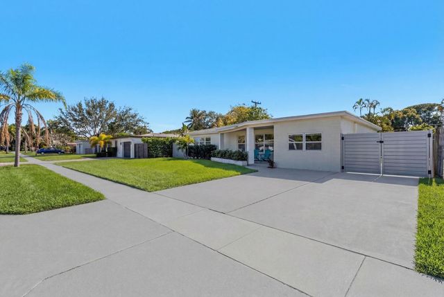 190 NE 21st Street, Boca Raton, FL 33431