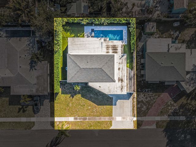 190 NE 21st Street, Boca Raton, FL 33431