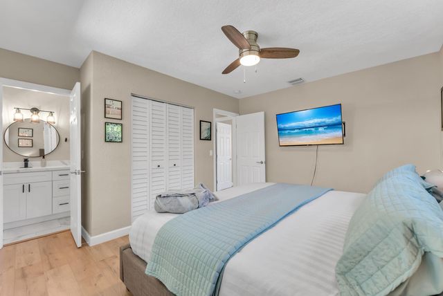 190 NE 21st Street, Boca Raton, FL 33431