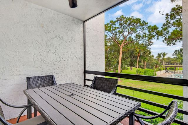 5030 MARSH FIELD ROAD 22, Sarasota, FL 34235