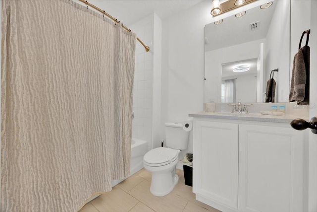 2342 LANCASHIRE STREET, Davenport, FL 33896