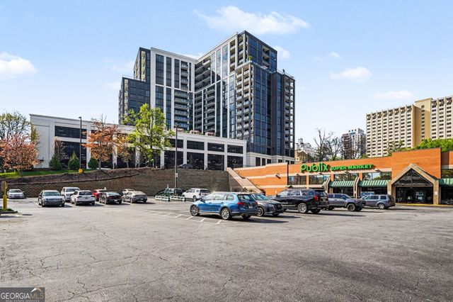 21 Peachtree Memorial Drive NW 8, Atlanta, GA 30309