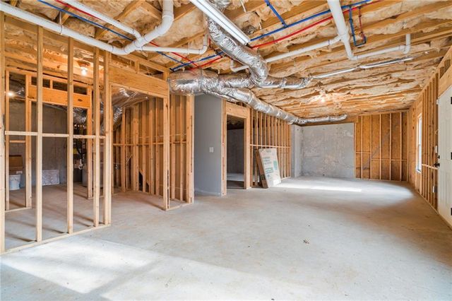 132 Amberleigh Drive, White, GA 30184