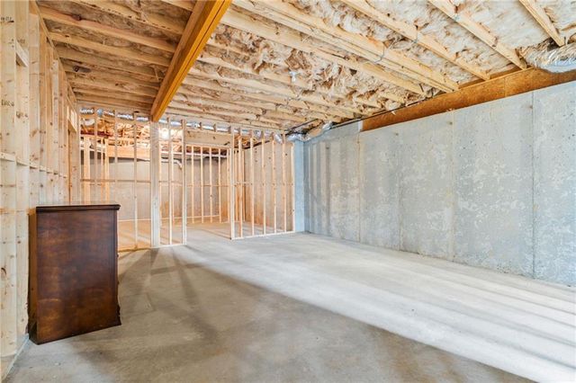 132 Amberleigh Drive, White, GA 30184