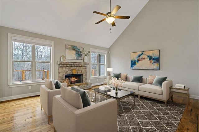 132 Amberleigh Drive, White, GA 30184