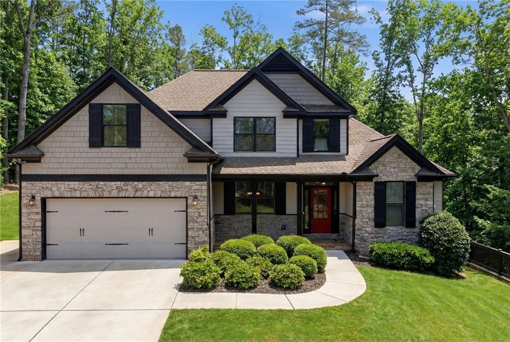 132 Amberleigh Drive, White, GA 30184