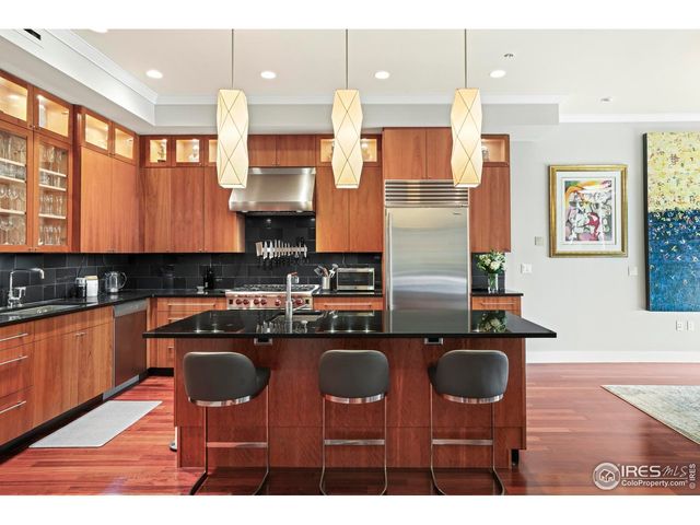 1155 Canyon Blvd 202, Boulder, CO 80302