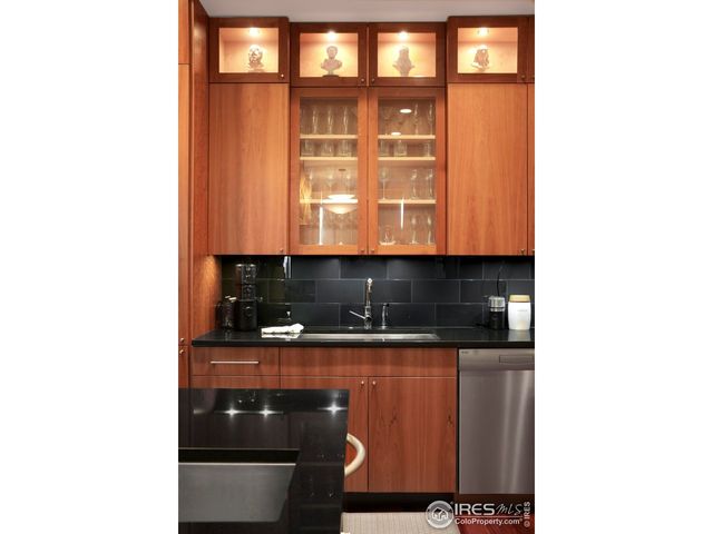 1155 Canyon Blvd 202, Boulder, CO 80302