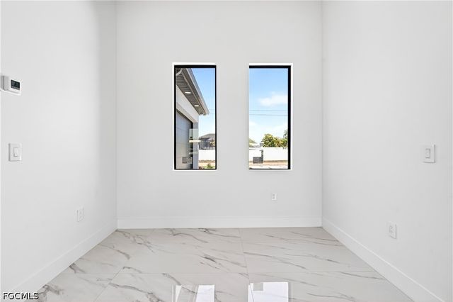 331 NE 15th ST, Cape Coral, FL 33909