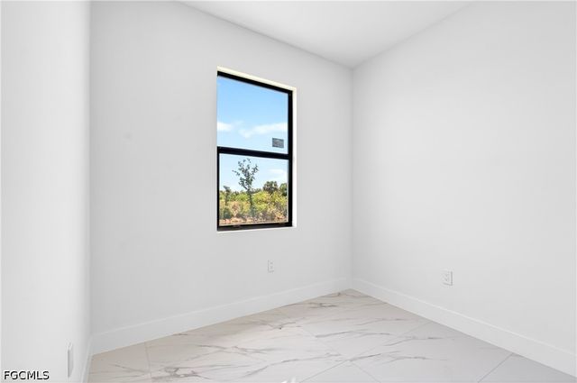 331 NE 15th ST, Cape Coral, FL 33909