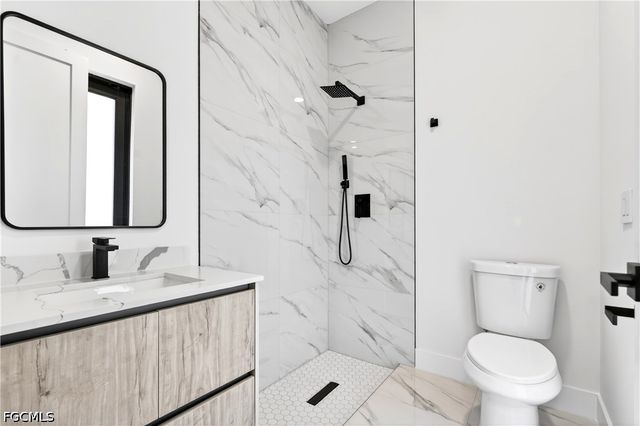 331 NE 15th ST, Cape Coral, FL 33909