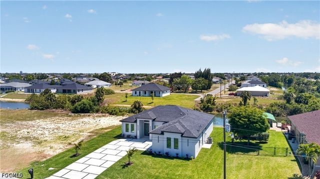 331 NE 15th ST, Cape Coral, FL 33909