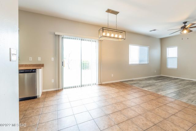 39532 Cinch Strap Place, Tucson, AZ 85739