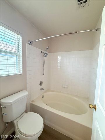 8346 Fame Avenue, Las Vegas, NV 89147