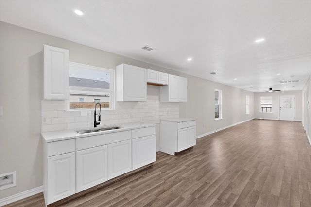 1541 Caldwell Street, Dallas, TX 75223