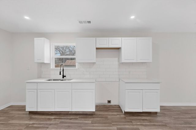 1541 Caldwell Street, Dallas, TX 75223