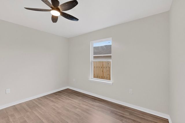 1541 Caldwell Street, Dallas, TX 75223