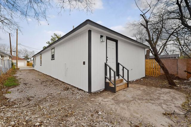 1541 Caldwell Street, Dallas, TX 75223