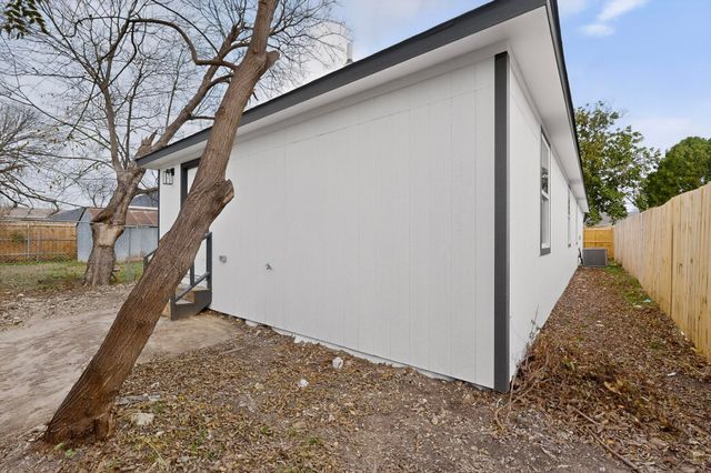 1541 Caldwell Street, Dallas, TX 75223