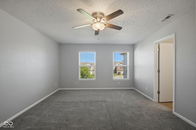 987 Rosemary Circle, Greenfield, IN 46140